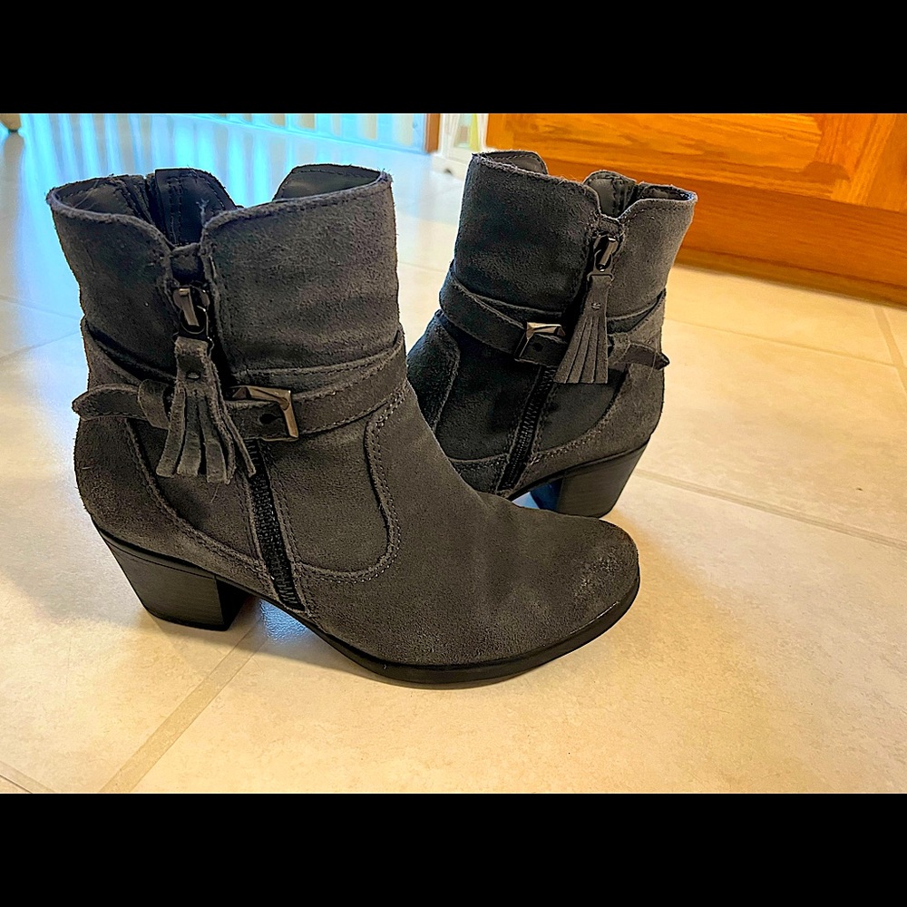 Earth Origins Grey Suede Booties
